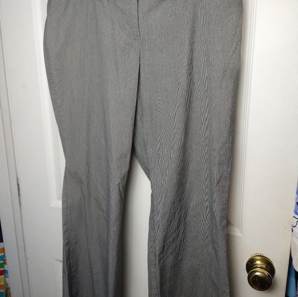 NEW York and company stretch black white pinstripes flat front pants. Size 14P - Picture 2 of 11